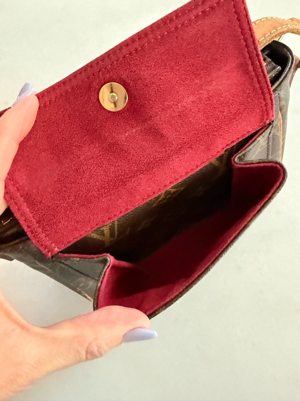 ✨ Louis Vuitton Viva Cite PM Monogram Shoulder Crossbody handbag ✨ - Picture 11 of 16